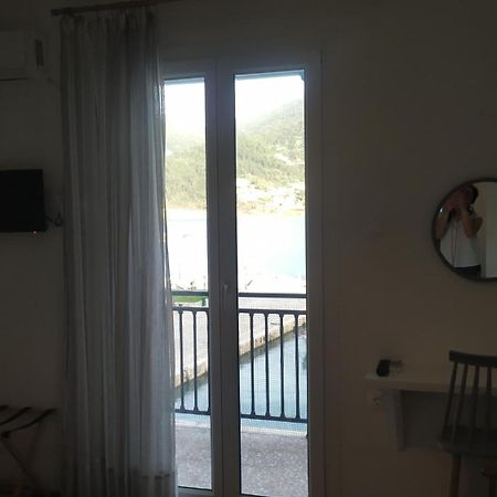 Molos House Skopelos Town Exterior photo